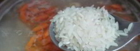 сырный суп с крабовыми палочками. Шаг 3