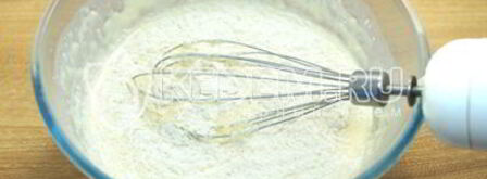 блины с колбасой и сыром. Шаг 5