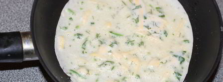 голландские блинчики с сыром и зеленью. Шаг 7