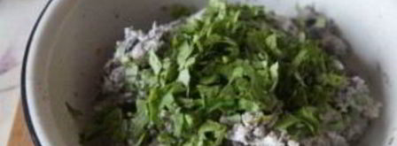 сырные блины из сулугуни. Шаг 6