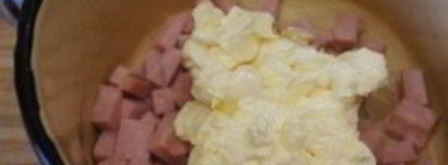 сырные блины из сулугуни. Шаг 9