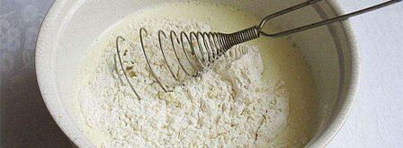 толстые блины на кефире. Шаг 3