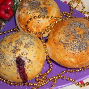 Булочки с маком