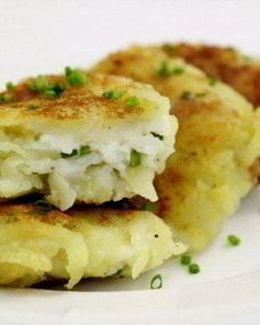 Картофельные пампушки с творогом и сыром