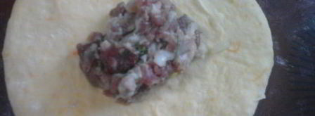 тыквенно-чесночные пампушки с мясной начинкой. Шаг 9