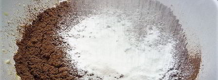 черемуховые капкейки с апельсиновым джемом и ванильным кремом. Шаг 7