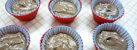 черемуховые капкейки с апельсиновым джемом и ванильным кремом. Шаг 9