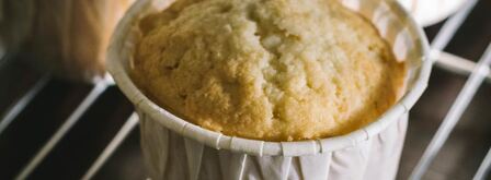 капкейки с малиной и фисташковым кремом. Шаг 4