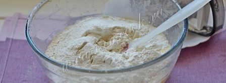 кекс с маком, какао и ягодами. Шаг 6