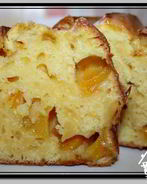 Кекс с персиками