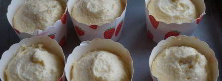 творожные кексы со сгущенкой. Шаг 7