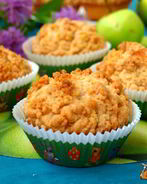 Яблочные кексы со штрейзелем