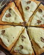 Хачапури с черным трюфелем