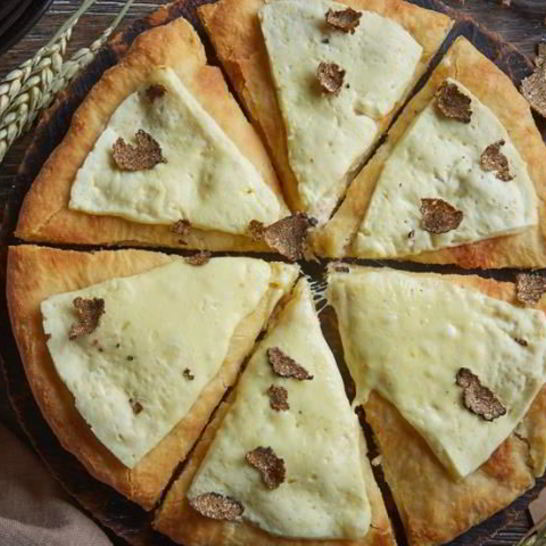 Рецепт хачапури с черным трюфелем