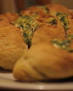 Чесночные багеты с сыром и руколой