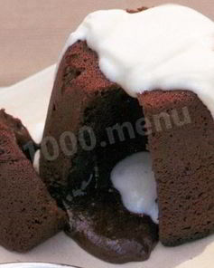 Шоколадный пудинг из хлеба и муки в духовке