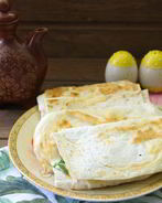 Лаваш с копченым сыром