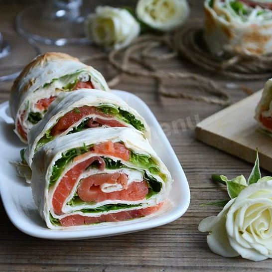 Рецепт лаваша с семгой и зеленью