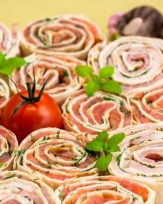 Рулетики с лавашом