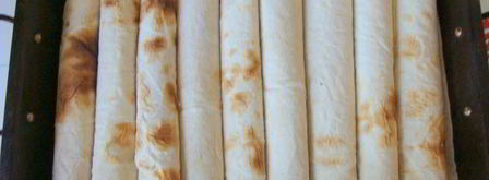 трубочки из лаваша с начинкой. Шаг 12