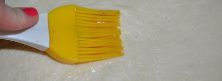 ароматная фокачча с помидорками черри и чесночным маслом. Шаг 10