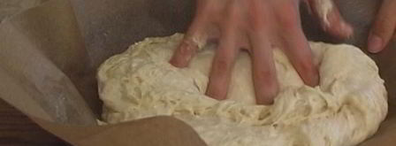 фокачча с черешней. Шаг 6