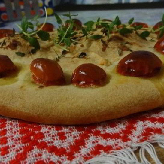 Рецепт фокаччи с пармезаном и пряными травами