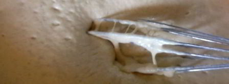 фокачча с помидорами черри и итальянскими травами. Шаг 4