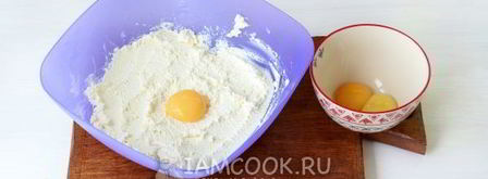 сырные лепешки с начинкой. Шаг 7