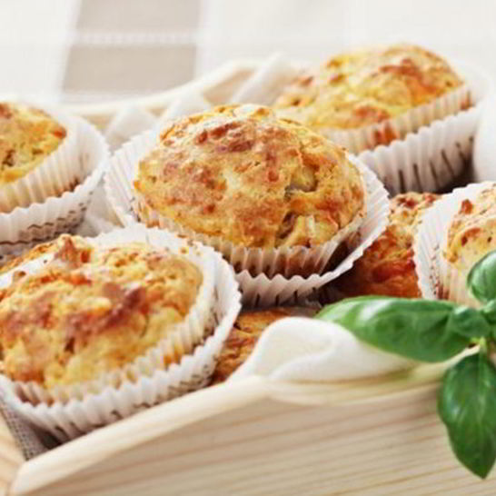 Рецепт куриных маффинов с сыром и зеленью