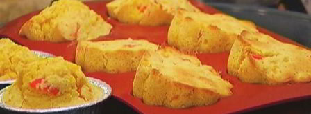 маффины с кукурузой и красным перцем. Шаг 8