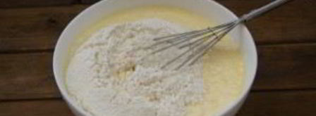 маффины со свежей клубникой. Шаг 4