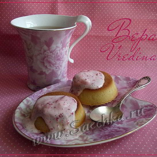 Рецепт мини-манников с клубникой