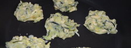 кабачковые оладьи с сыром. Шаг 7