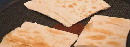 морковные оладьи на хрустящих крекерах с йогуртовым соусом. Шаг 9