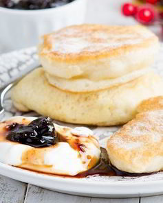 Оладьи на дрожжах на молоке