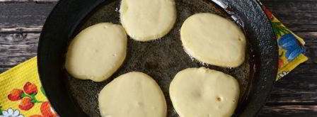 оладьи на кефире без соды. Шаг 12