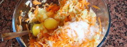 сладкие оладьи из кабачков и моркови. Шаг 7