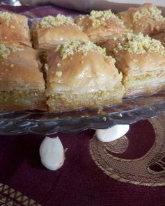 Пахлава с фисташками