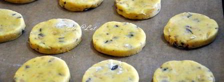 печенье без яиц с шоколадом, ирисками и апельсиновой цедрой. Шаг 6