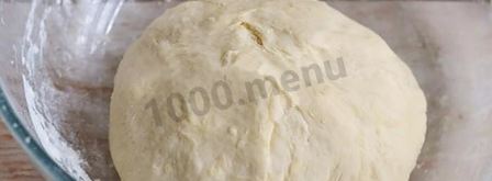 рогалики на кефире и дрожжах с повидлом. Шаг 4