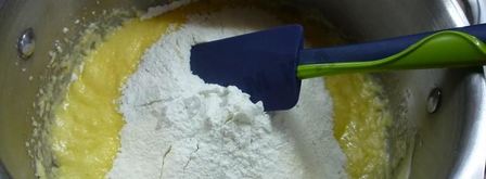 быстрый яблочный пирог с творожной заливкой. Шаг 4