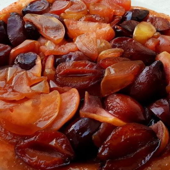 Рецепт открытого сливового пирога