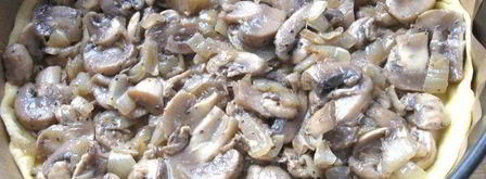 пирог из заварного теста с грибами. Шаг 11