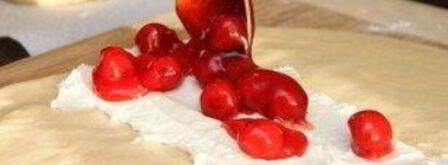 пирог с вишней из дрожжевого теста. Шаг 7