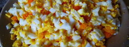 пирог с зеленым луком и яйцами на сметанном тесте. Шаг 5