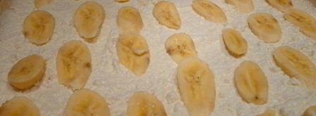 слоеный пирог с творогом и бананом. Шаг 6