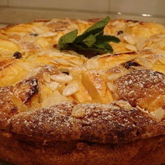 Рецепт яблочного пирога с изюмом по-немецки