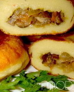 Картофельные пирожки с грибами