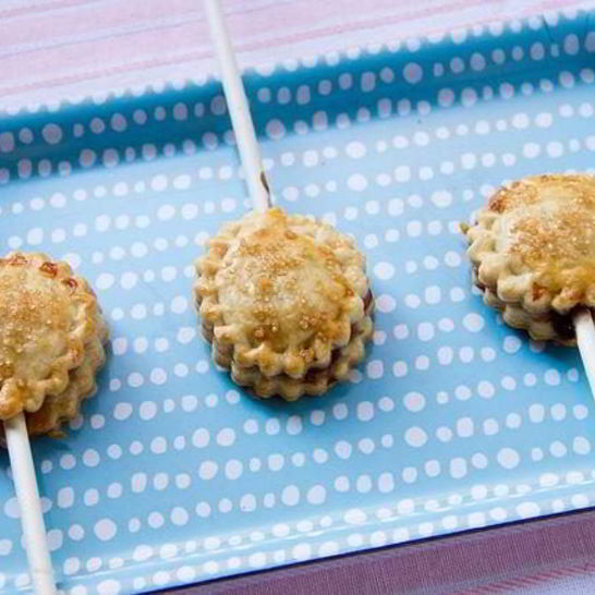 Рецепт мини-пирожков на палочке